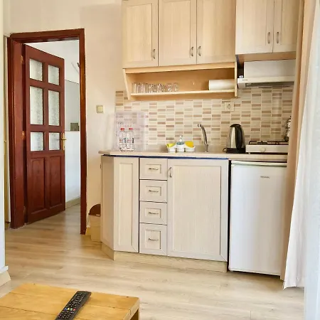 Amigo Apart-hotel 3*