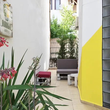 Amigo Apart-hotel 3*